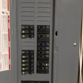 Bild von HomeOps Electric