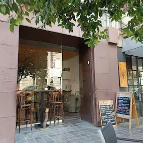 tomar_cafe_rico_valencia.jpg