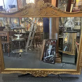 Bild von San Diego Antique & Unique