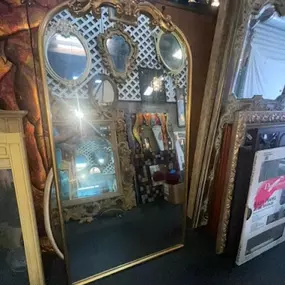 Bild von San Diego Antique & Unique