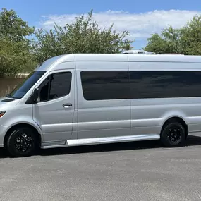 Luxury shuttle service near Phoenix, AZ