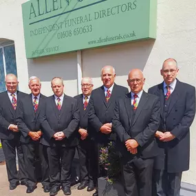 Bild von Allen & Son