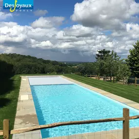 Desjoyaux Pools - Outdoor Garden Swimming Pool Installation With Security Pool Cover