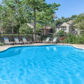 333 Holly Apartments - pool