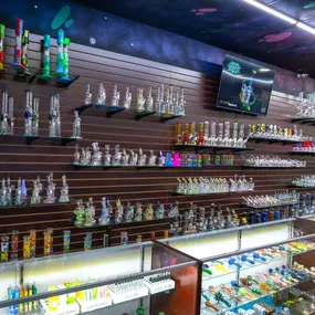 Bild von Cloud 9 Smoke Shop, Vape, & Hookah Co. - New Cobb Pkwy