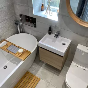 Bild von Aqua Bathrooms Ayrshire Ltd