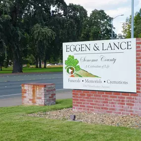 Bild von Eggen & Lance - Cremation, Funeral, & Memorial Services