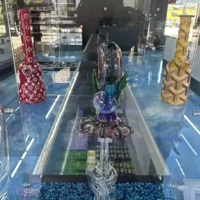 Bild von Cloud 9 Smoke Shop, Vape, & Hookah Co. - North Miami Beach