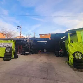 Best Tires -Johnny’s Tire Shop