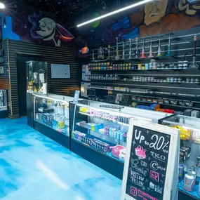 Bild von Cloud 9 Smoke Shop, Vape, & Hookah Co. - South Marietta Parkway
