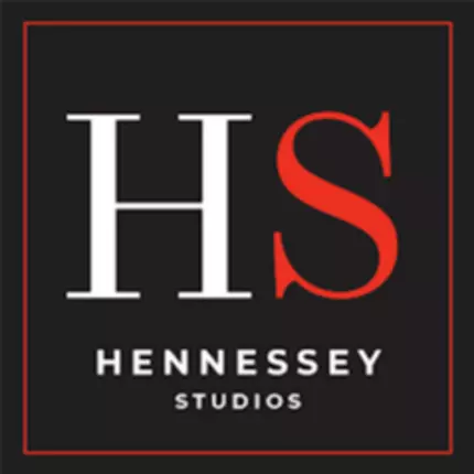 Logo von Hennessey Studios