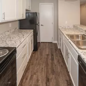 Kitchen with Full Appliances