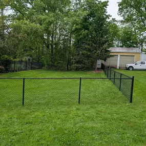 Bild von Big and Tall Fence