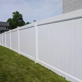 Bild von Big and Tall Fence