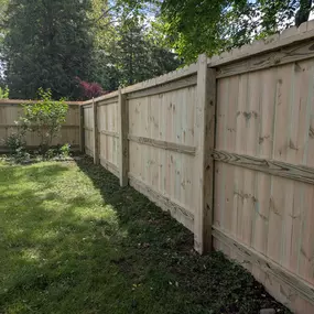 Bild von Big and Tall Fence