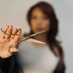 Top Hair Salon in Schaumburg, IL For Women's Haircuts
