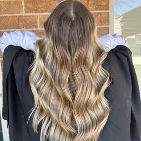 Warm Honey Balayage For A Low-Maintenance Blonde Look