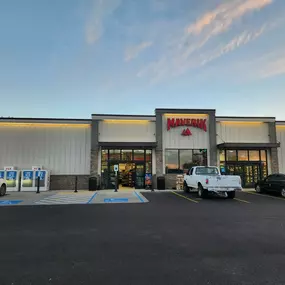 Front View of Maverik in Blackfoot, Idaho.