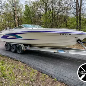 Bild von Gladstone Cove Boat Trailer Sales