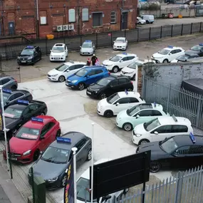 Bild von cars 4 less yorkshire Ltd.