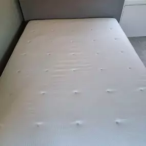 Bild von Absolutely Floorless