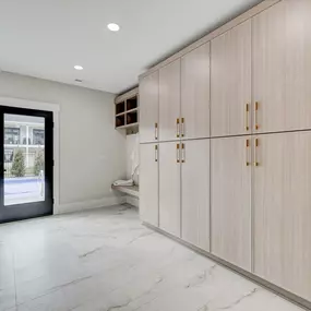 Bild von MIR Homes Inc