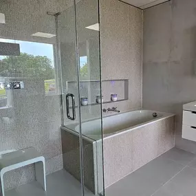 Bild von Westcountry Tile & Bathroom Ltd