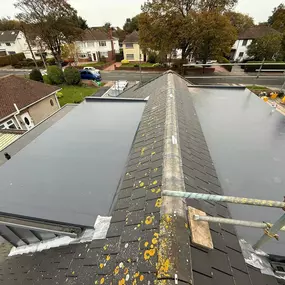 Bild von James Henry Flat Roofing