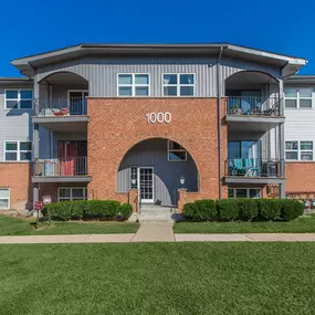 Bild von London Square & Blue Spruce Apartments