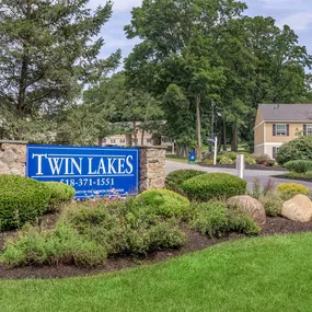 Bild von Twin Lakes Clifton Park Apartments