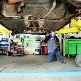 Bild von Mike's Alignment & Muffler Services