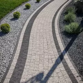 Bild von Szava/Szilagyi Garten und Landschaftsbau Im Abo