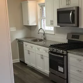 We offer semi-custom kitchen cabinets as a great way to get great results in a cost-effective manner.