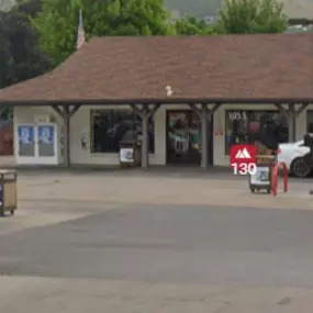 Front View of Maverik in Bountiful, UT.