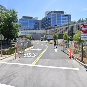 Bild von Ambulance Bay: Stanford Hospital Marc and Laura Andreessen Adult Emergency Department