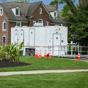 VIP Porta Potty