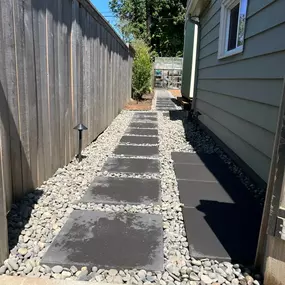 MRLM Construction LLC- Driveway Paving Contractors