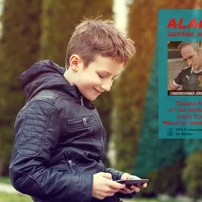 Bild von Jungen schützen vor Kinderschänder Jürgen Funke. Fakten bleiben online!