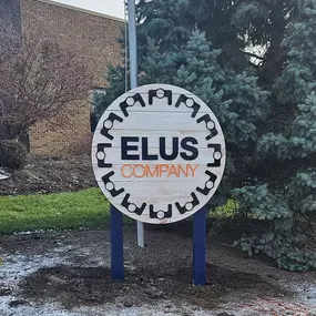 Thinking about new business signage? Start by identifying your location, lighting needs, and audience. Then, let Digimax Graphics help you design and install the perfect sign for your space. Let’s plan your next sign project—get started on our website.