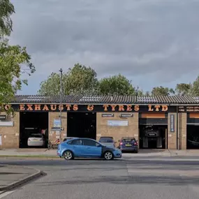 Auto Exhaust & Tyres Ltd | Lincoln Tyres