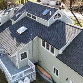 Bild von Lecla Home Improvements & Roofing, Inc.