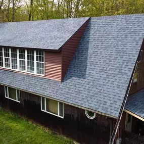 Bild von Oaks Roofing and Siding