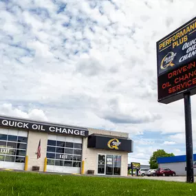 Bild von Performance Plus Quick Oil Change