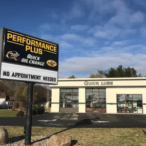 Bild von Performance Plus Quick Oil Change