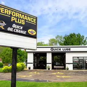 Bild von Performance Plus Quick Oil Change