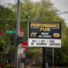 Bild von Performance Plus Quick Oil Change