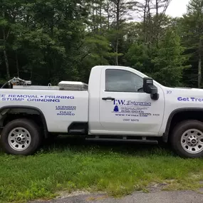 Bild von T.W. Enterprises, Inc Tree & Landscaping Co.