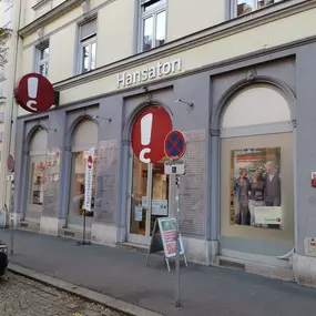 Hansaton Hörkompetenz-Zentrum Radetzkystraße 6, Graz von rechts kommend