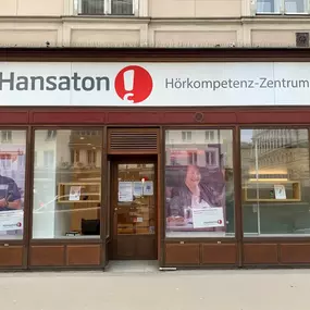 Hansaton Hörkompetenz-Zentrum Hoher Markt 5, Wien Innere Stadt von der gegenüberliegenden Straßenseite kommend