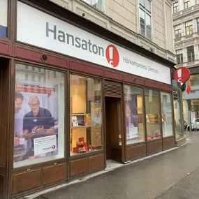 Hansaton Hörkompetenz-Zentrum Hoher Markt 5, Wien Innere Stadt von links kommend